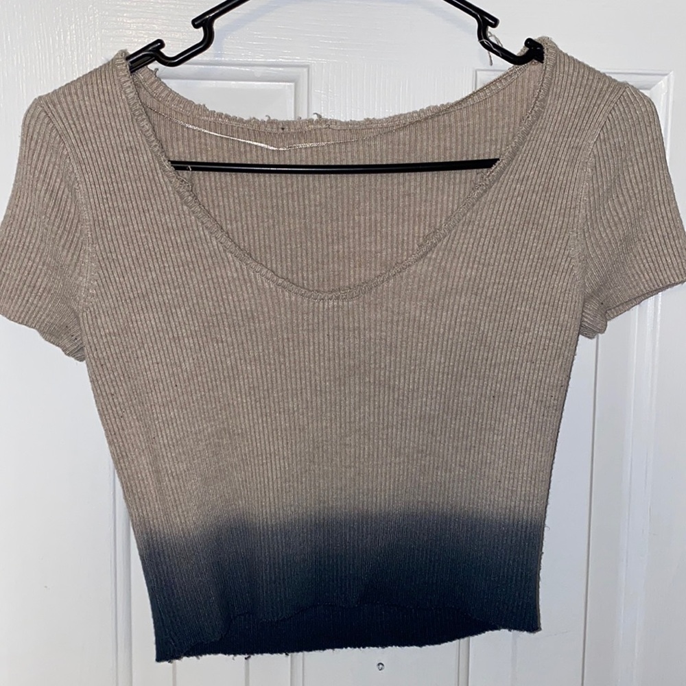 Cropped two-tone shirt